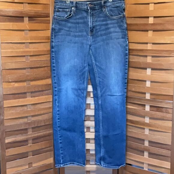 Old Navy Other - Old Navy Blue Straight Jeans Classic Fit Men 36” Waist 34” Inseam Denim Cotton